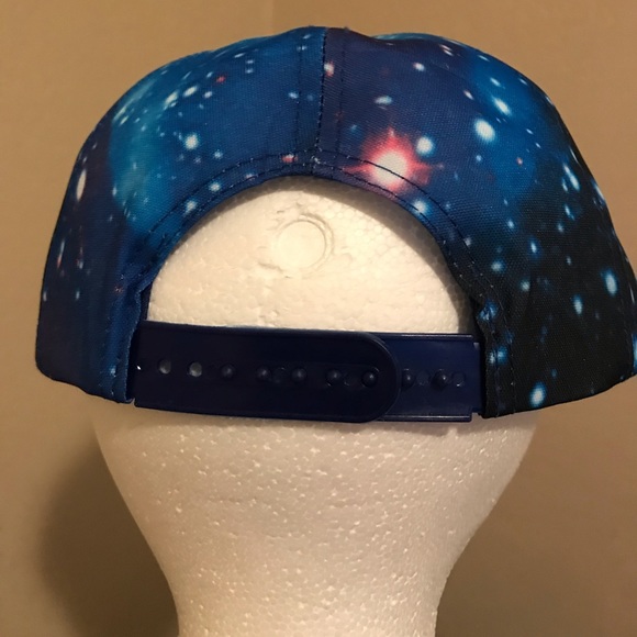 Fortnite hat - Picture 3 of 3